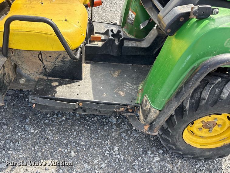 image for item YA4959 2015 John Deere 855E DSL XUV utility vehicle