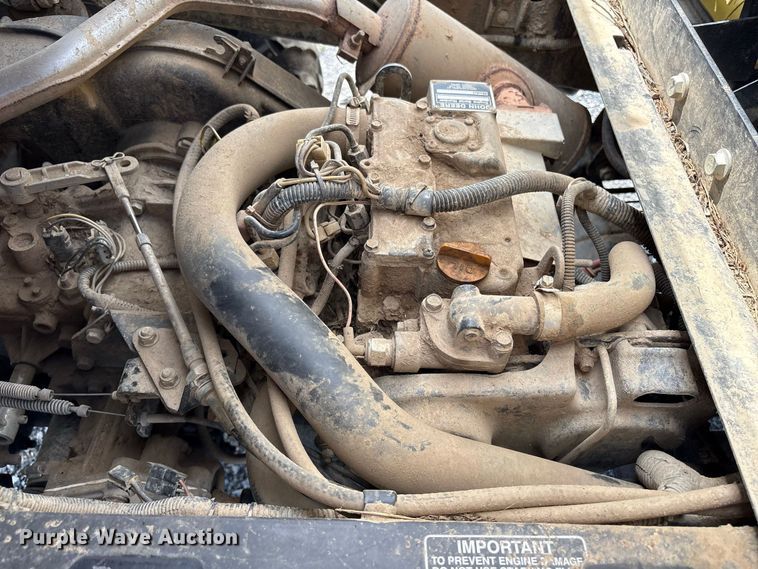 image for item YA4959 2015 John Deere 855E DSL XUV utility vehicle