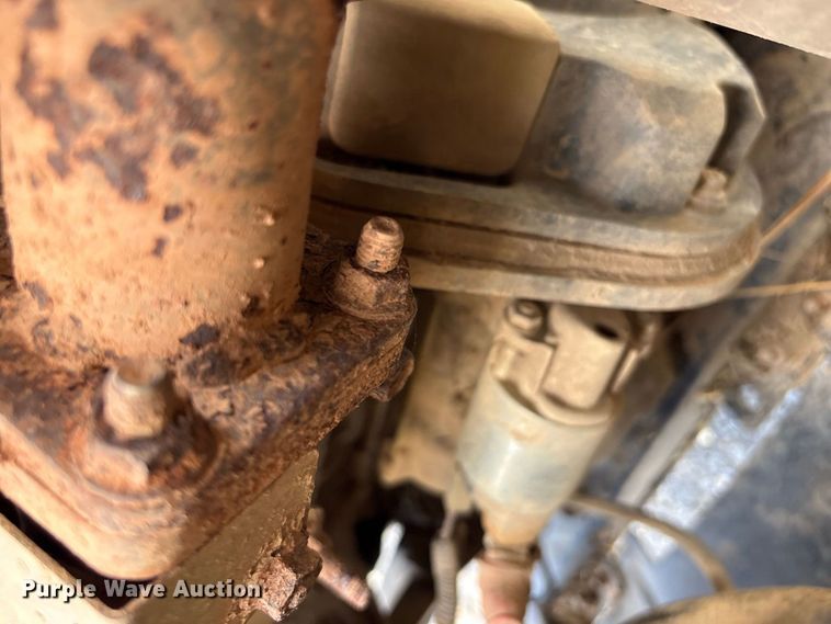 image for item YA4959 2015 John Deere 855E DSL XUV utility vehicle