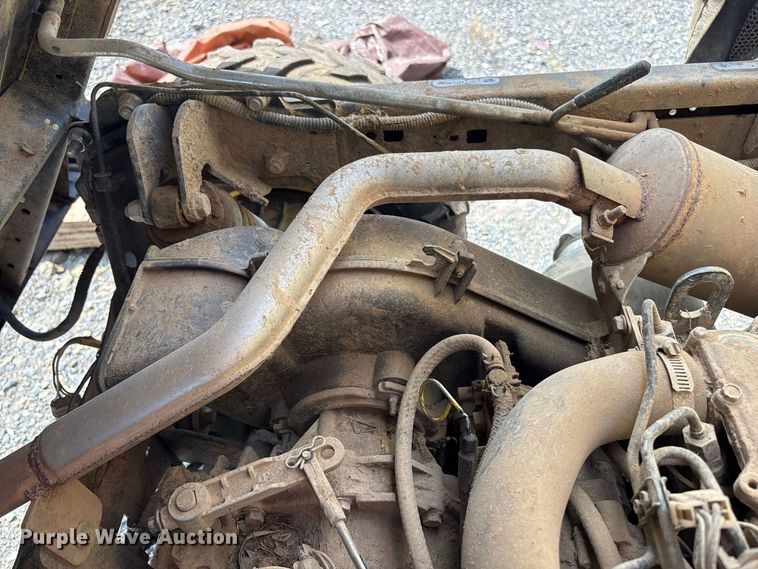 image for item YA4959 2015 John Deere 855E DSL XUV utility vehicle