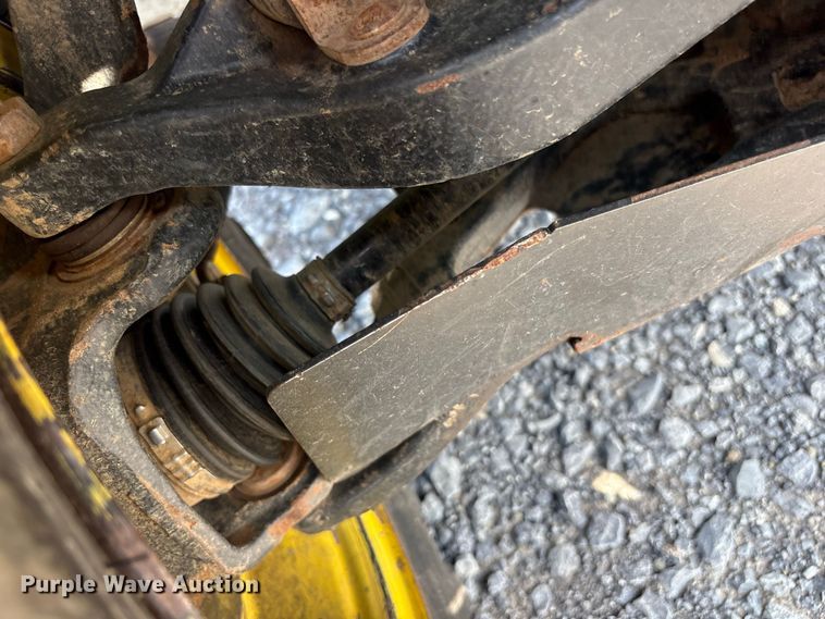image for item YA4959 2015 John Deere 855E DSL XUV utility vehicle