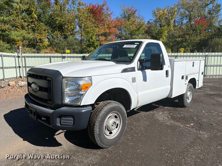 image for item YA5121 2015 Ford F250 Super Duty utility bed pickup truck