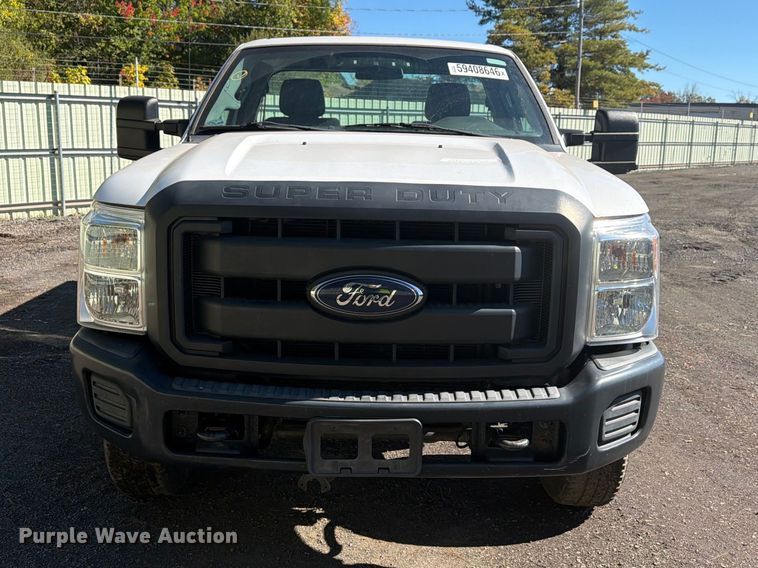 image for item YA5121 2015 Ford F250 Super Duty utility bed pickup truck
