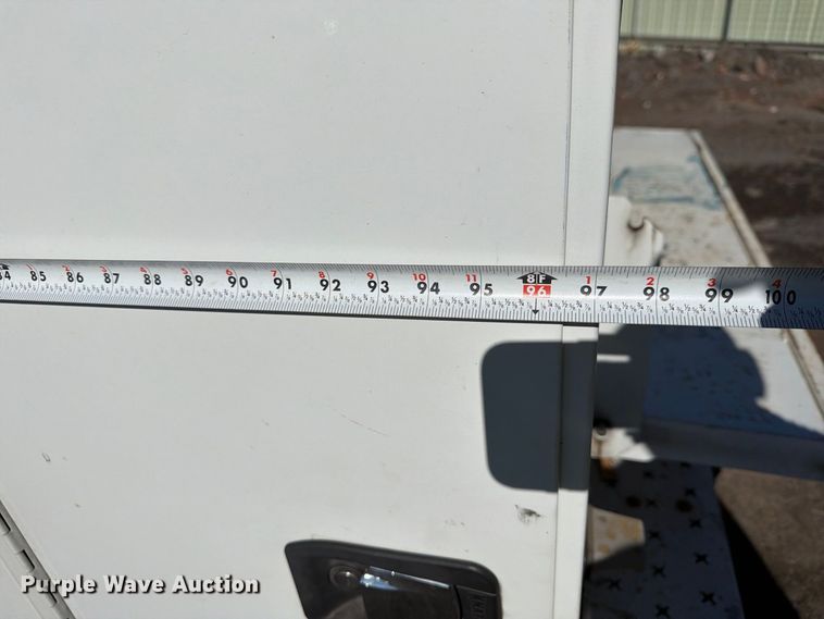 image for item YA5121 2015 Ford F250 Super Duty utility bed pickup truck