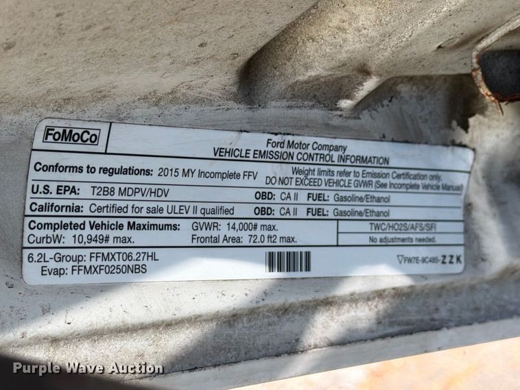 image for item YA5121 2015 Ford F250 Super Duty utility bed pickup truck