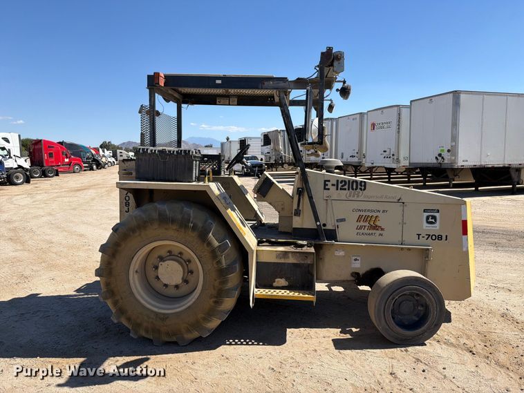 image for item YA5143 2006 Ingersoll Rand T708J tow tractor