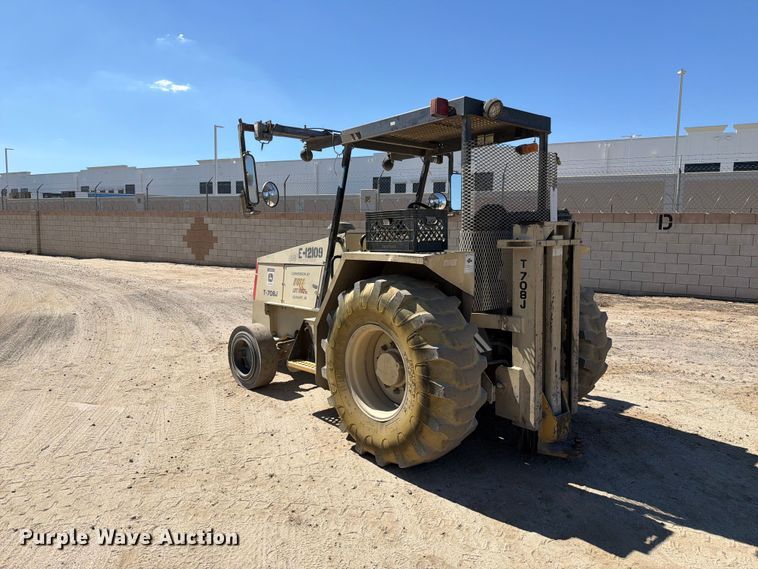 image for item YA5143 2006 Ingersoll Rand T708J tow tractor