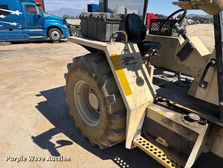 image for item YA5143 2006 Ingersoll Rand T708J tow tractor