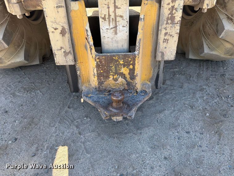image for item YA5143 2006 Ingersoll Rand T708J tow tractor