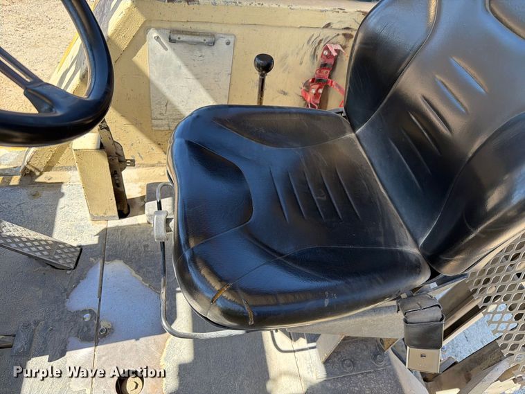 image for item YA5143 2006 Ingersoll Rand T708J tow tractor