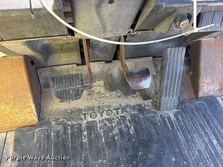 image for item YA5218 2005 Toyota 45 forklift