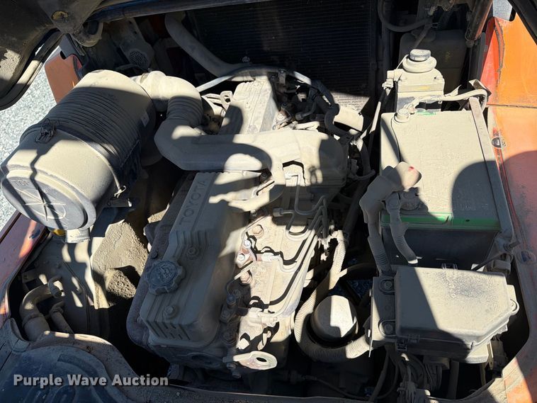 image for item YA5218 2005 Toyota 45 forklift