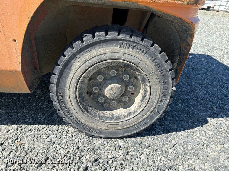 image for item YA5218 2005 Toyota 45 forklift