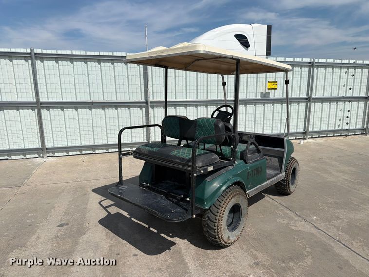 image for item YA5222 2007 Club car EZGO golf cart