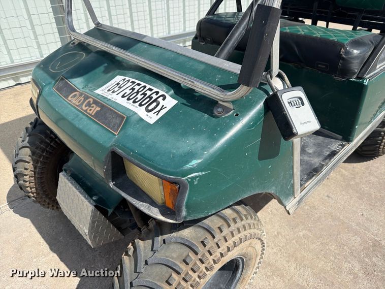 image for item YA5222 2007 Club car EZGO golf cart