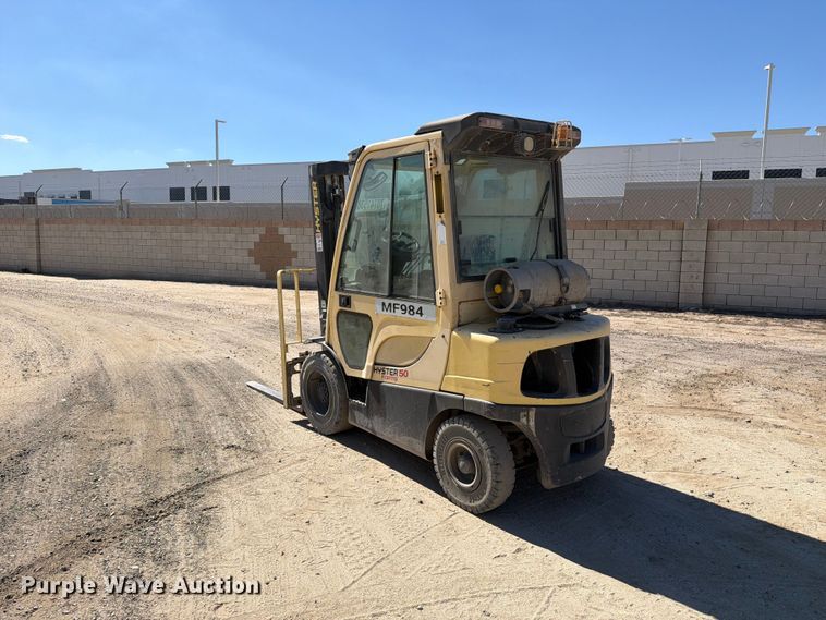 image for item YA5358 2015 Hyster H50FT forklift