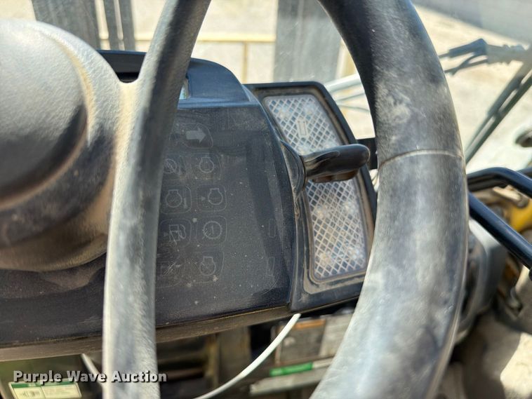 image for item YA5358 2015 Hyster H50FT forklift