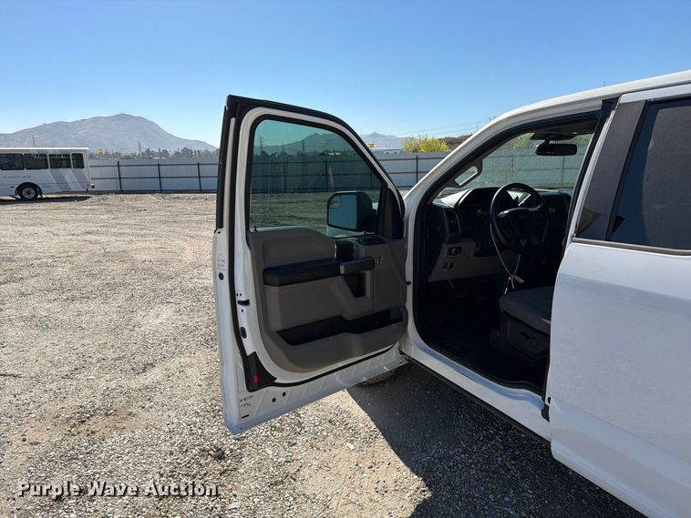 image for item YA5387 2019 Ford F150 Ext. Cab pickup truck
