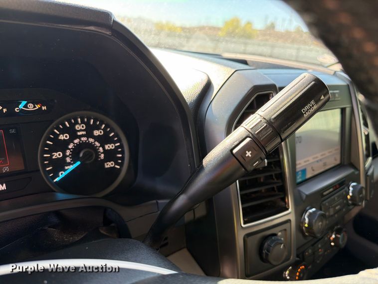 image for item YA5387 2019 Ford F150 Ext. Cab pickup truck