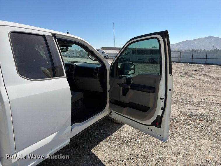 image for item YA5387 2019 Ford F150 Ext. Cab pickup truck