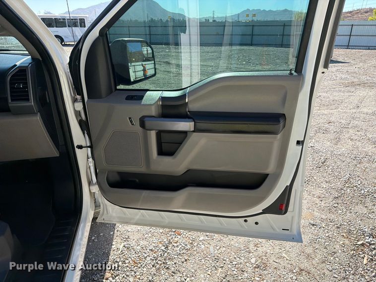 image for item YA5387 2019 Ford F150 Ext. Cab pickup truck