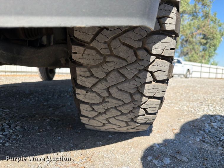 image for item YA5387 2019 Ford F150 Ext. Cab pickup truck