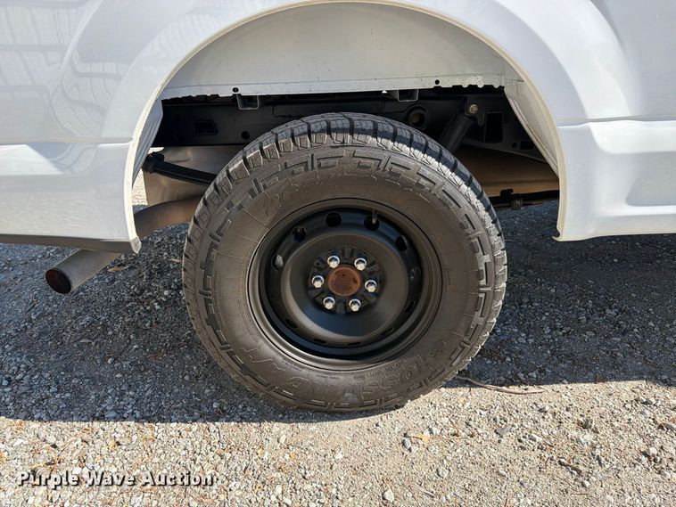 image for item YA5387 2019 Ford F150 Ext. Cab pickup truck