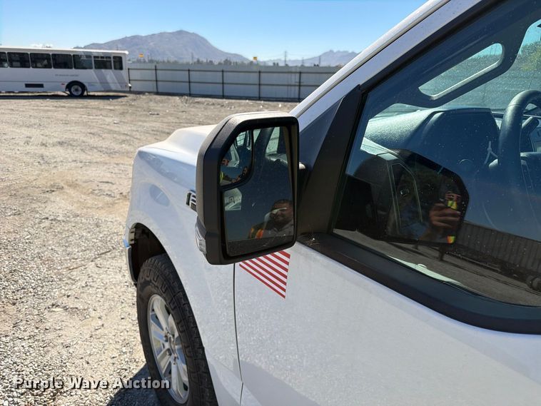 image for item YA5388 2019 Ford F150 Ext. Cab pickup truck