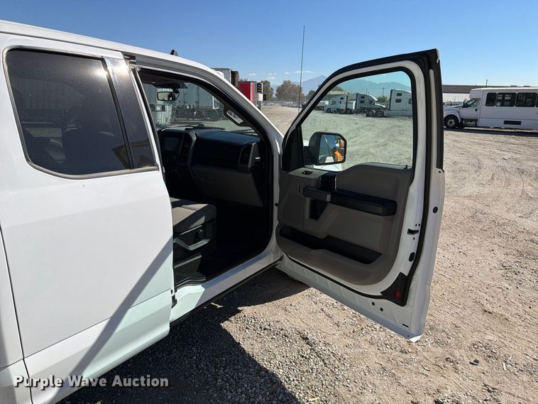 image for item YA5388 2019 Ford F150 Ext. Cab pickup truck