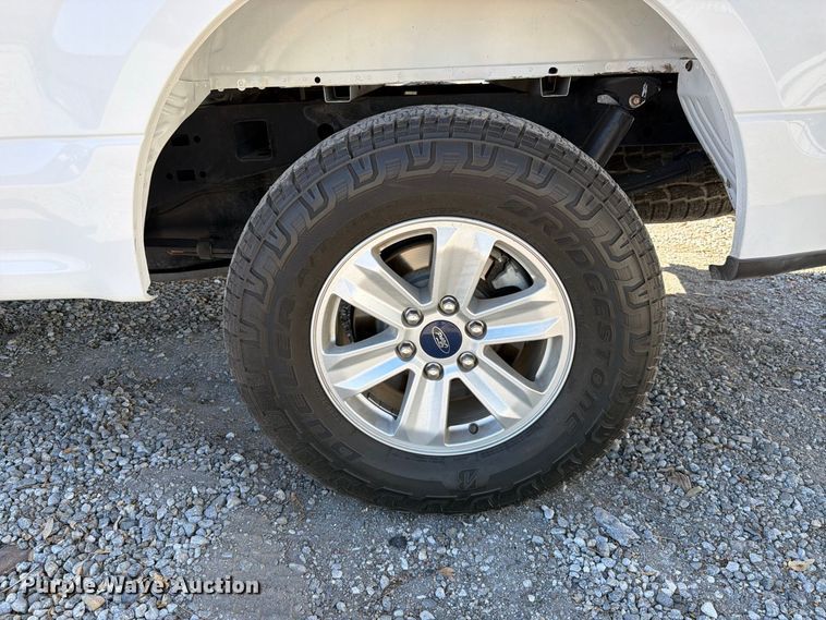 image for item YA5388 2019 Ford F150 Ext. Cab pickup truck