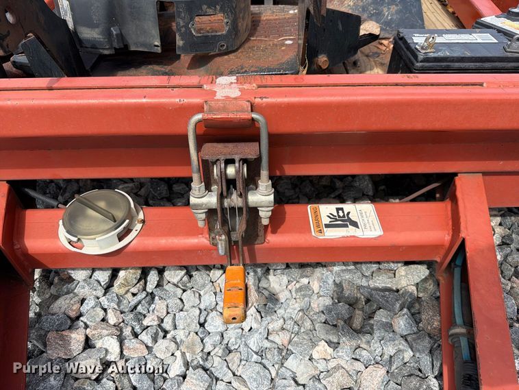 image for item YA5473 2015 Ditch Witch R300 cable plow