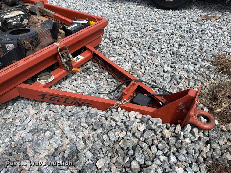 image for item YA5473 2015 Ditch Witch R300 cable plow
