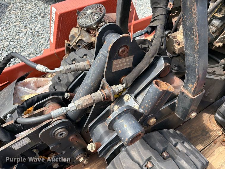 image for item YA5473 2015 Ditch Witch R300 cable plow
