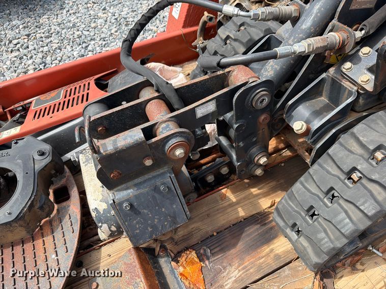 image for item YA5473 2015 Ditch Witch R300 cable plow