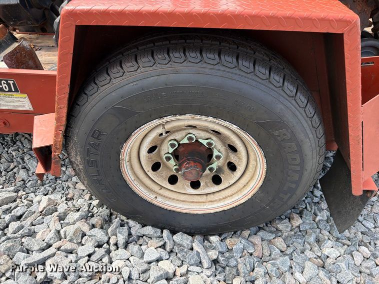 image for item YA5473 2015 Ditch Witch R300 cable plow