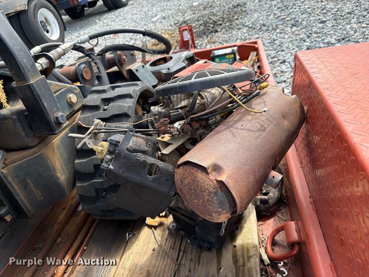 image for item YA5473 2015 Ditch Witch R300 cable plow