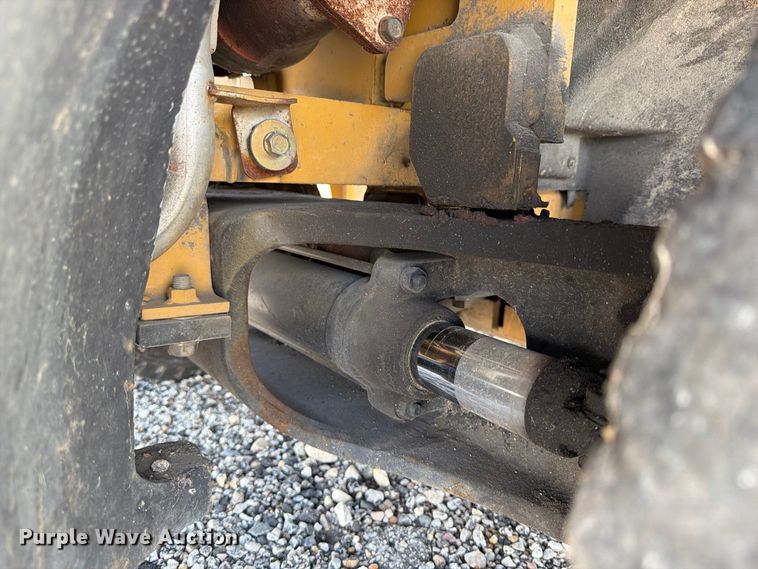 image for item YA5552 Caterpillar P5000 forklift