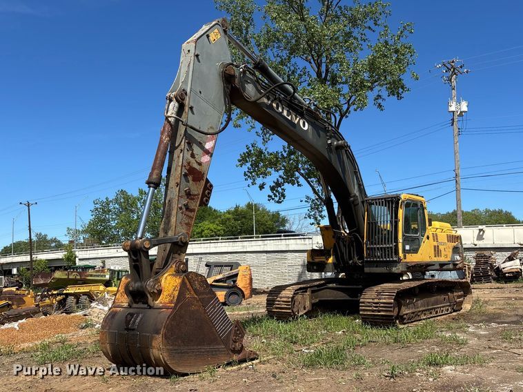 image for item DT0143 2006 Volvo EC360BLC excavator