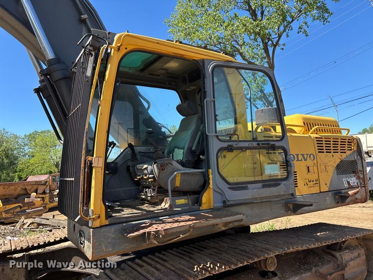 image for item DT0143 2006 Volvo EC360BLC excavator
