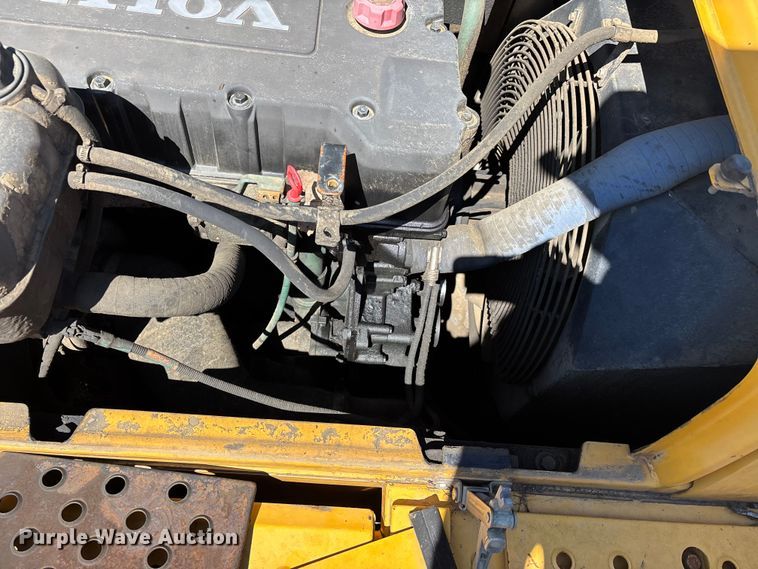 image for item DT0143 2006 Volvo EC360BLC excavator