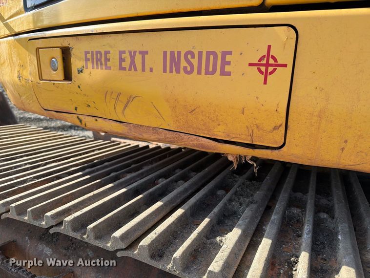 image for item DT2944 2015 Komatsu PC138USLC-10 excavator