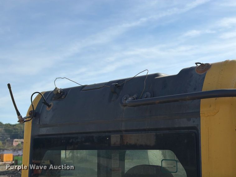 image for item DT2944 2015 Komatsu PC138USLC-10 excavator