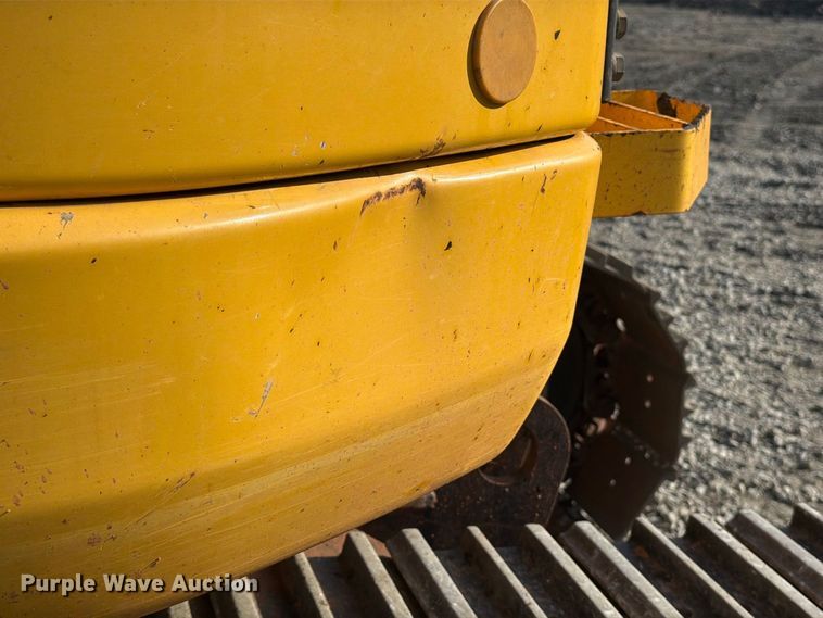 image for item DT2944 2015 Komatsu PC138USLC-10 excavator