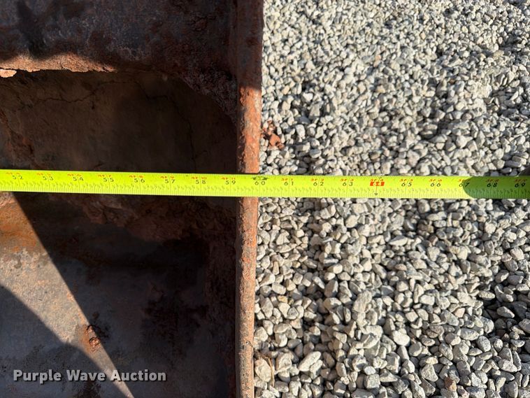 image for item DT2944 2015 Komatsu PC138USLC-10 excavator