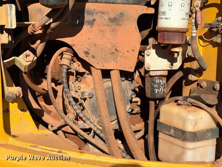 image for item DT2944 2015 Komatsu PC138USLC-10 excavator