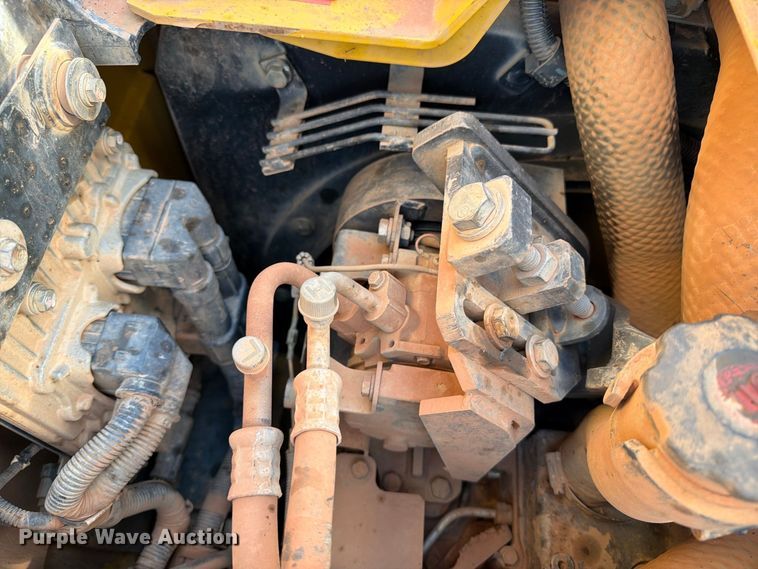 image for item DT2944 2015 Komatsu PC138USLC-10 excavator