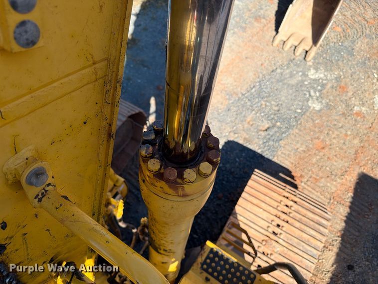 image for item DT2945 2015 Komatsu PC138USLC-10 excavator
