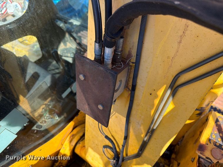 image for item DT2945 2015 Komatsu PC138USLC-10 excavator