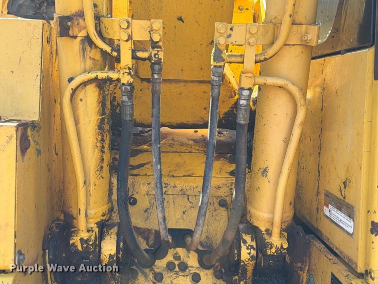 image for item DT2945 2015 Komatsu PC138USLC-10 excavator