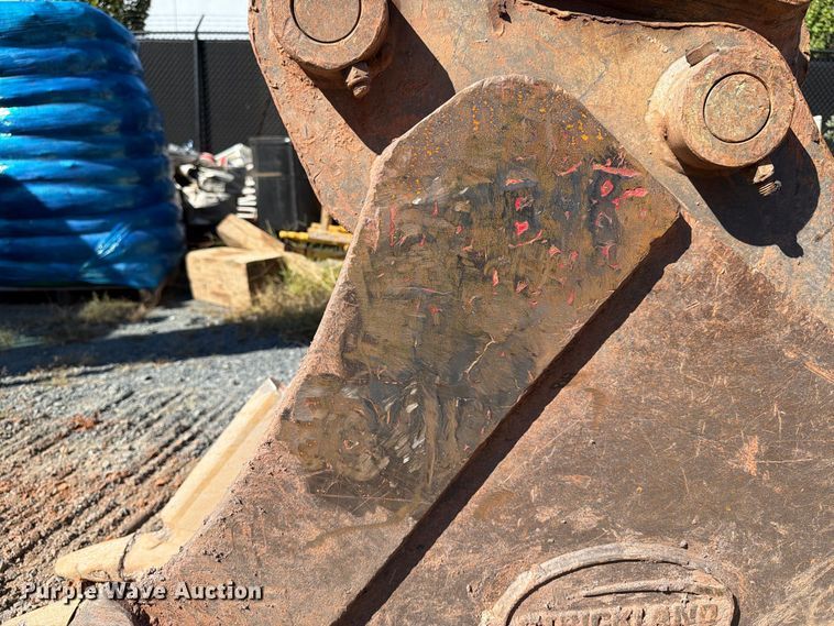 image for item DT2945 2015 Komatsu PC138USLC-10 excavator